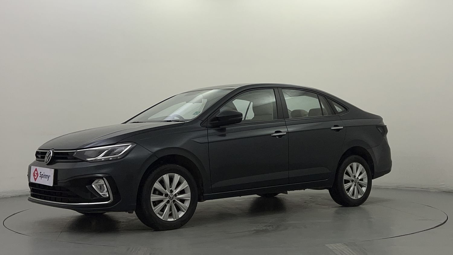 LEFT FRONT CORNER VIEW