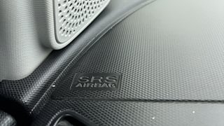 Used 2022 Tata Tiago XZA Petrol Automatic top_features Airbags
