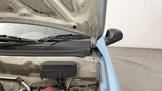 Used 2014 Maruti Suzuki Alto 800 Lxi Petrol Manual engine ENGINE LEFT SIDE HINGE & APRON VIEW