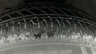 Used 2022 Tata Tiago XZA Petrol Automatic tyres LEFT FRONT TYRE TREAD VIEW