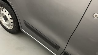 Used 2013 Maruti Suzuki Wagon R 1.0 [2013-2019] LXi CNG Petrol+cng Manual dents MINOR DENT