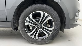 Used 2022 Tata Tiago XZA Petrol Automatic tyres RIGHT FRONT TYRE RIM VIEW