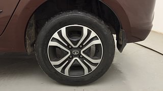 Used 2022 Tata Tigor Revotron XZ+ CNG Petrol+cng Manual tyres LEFT REAR TYRE RIM VIEW