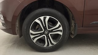 Used 2022 Tata Tigor Revotron XZ+ CNG Petrol+cng Manual tyres LEFT FRONT TYRE RIM VIEW