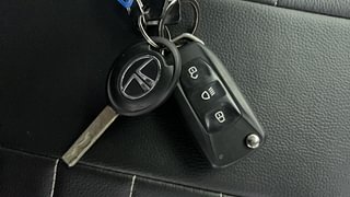 Used 2022 Tata Tiago XZA Petrol Automatic extra CAR KEY VIEW