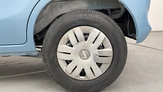 Used 2014 Maruti Suzuki Alto 800 Lxi Petrol Manual tyres LEFT REAR TYRE RIM VIEW