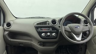 Used 2017 Datsun Redi-GO [2015-2019] T(O) 0.8L Limited Edition Petrol Manual interior DASHBOARD VIEW