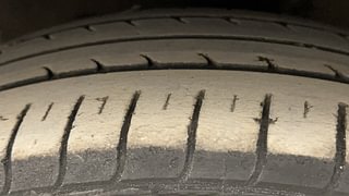 Used 2017 Hyundai Xcent SX 1.2 Petrol Manual tyres LEFT FRONT TYRE TREAD VIEW