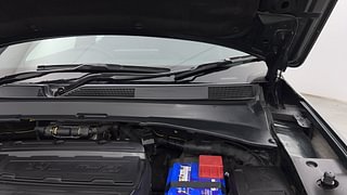 Used 2022 Jeep Compass Model S (O) 1.4 Petrol DCT Petrol Automatic engine ENGINE LEFT SIDE HINGE & APRON VIEW