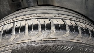 Used 2022 Jeep Compass Model S (O) 1.4 Petrol DCT Petrol Automatic tyres RIGHT REAR TYRE TREAD VIEW