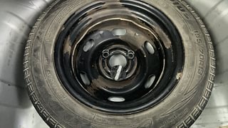 Used 2017 Datsun Redi-GO [2015-2019] T(O) 0.8L Limited Edition Petrol Manual tyres SPARE TYRE VIEW