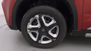 Used 2018 Maruti Suzuki Vitara Brezza [2016-2020] VDi Diesel Manual tyres LEFT FRONT TYRE RIM VIEW