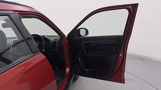 Used 2018 Maruti Suzuki Vitara Brezza [2016-2020] VDi Diesel Manual interior RIGHT FRONT DOOR OPEN VIEW