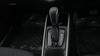 Used 2018 Maruti Suzuki Baleno Alpha AT Petrol Petrol Automatic interior GEAR  KNOB VIEW