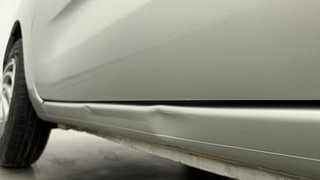 Used 2017 Datsun Redi-GO [2015-2019] T(O) 0.8L Limited Edition Petrol Manual dents MINOR DENT