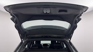 Used 2022 Jeep Compass Model S (O) 1.4 Petrol DCT Petrol Automatic interior DICKY DOOR OPEN VIEW
