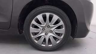 Used 2018 Maruti Suzuki Baleno Alpha AT Petrol Petrol Automatic tyres RIGHT FRONT TYRE RIM VIEW