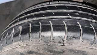 Used 2015 Hyundai Elite i20 Sportz 1.2 Petrol Manual tyres LEFT FRONT TYRE TREAD VIEW