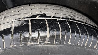 Used 2014 Ford EcoSport Titanium 1.5 TDCi (Opt) Diesel Manual tyres RIGHT REAR TYRE TREAD VIEW