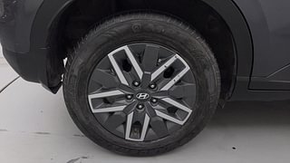 Used 2022 Hyundai Venue SX 1.0  Turbo Petrol Manual tyres RIGHT REAR TYRE RIM VIEW