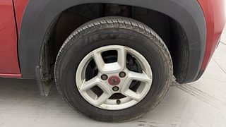 Used 2018 Renault Kwid RXL Anniversary Edition Petrol Manual tyres RIGHT FRONT TYRE RIM VIEW