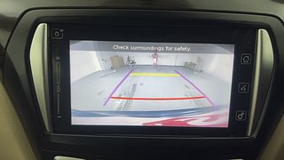 Used 2017 Maruti Suzuki Ciaz Alpha 1.4 MT Petrol Manual top_features Rear camera