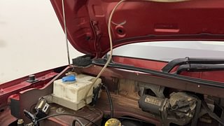 Used 2018 Renault Kwid RXL Anniversary Edition Petrol Manual engine ENGINE RIGHT SIDE HINGE & APRON VIEW