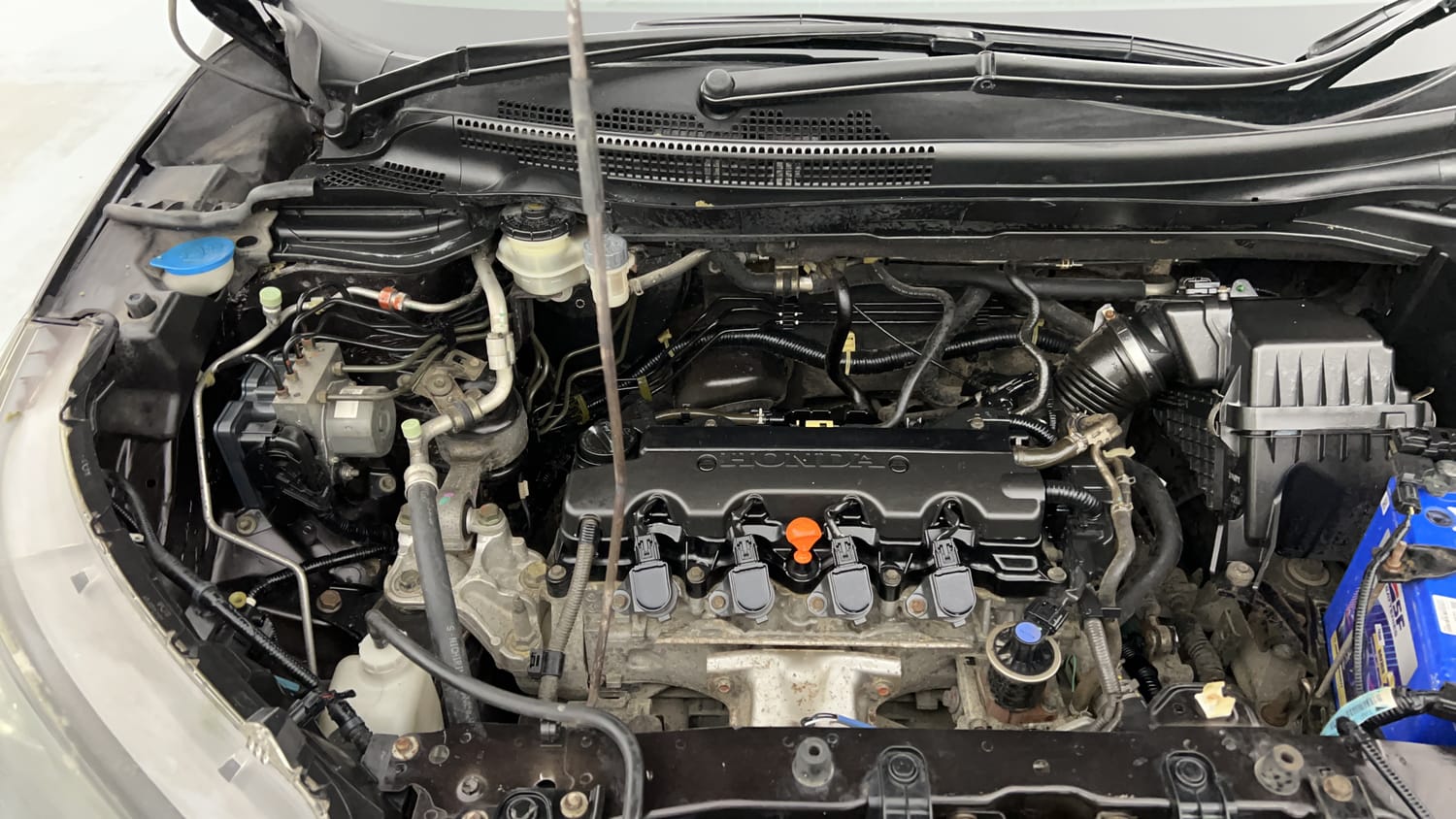 New Honda CR-V engine ENGINE RIGHT SIDE VIEW