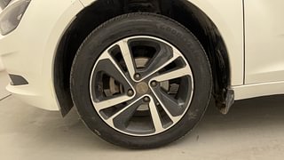 Used 2023 Tata Altroz XZ Plus 1.5 Diesel Manual tyres LEFT FRONT TYRE RIM VIEW