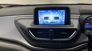 Used 2023 Tata Altroz XZ Plus 1.5 Diesel Manual top_features Integrated (in-dash) music system