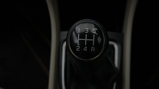 Used 2024 Maruti Suzuki Ciaz Alpha Petrol Petrol Manual interior GEAR  KNOB VIEW