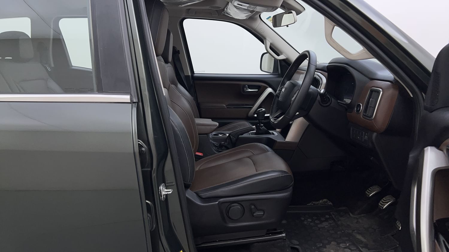 New Mahindra Scorpio N interior RIGHT SIDE FRONT DOOR CABIN VIEW