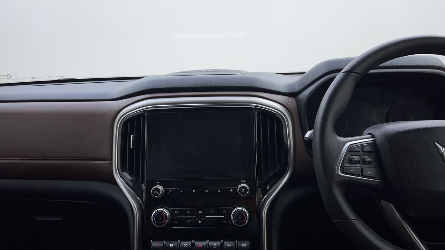 New Mahindra Scorpio N interior MUSIC SYSTEM & AC CONTROL VIEW