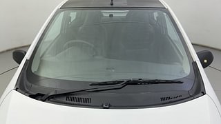 Used 2019 Datsun Redi-GO [2015-2019] T(O) 1.0 Petrol Manual exterior FRONT WINDSHIELD VIEW