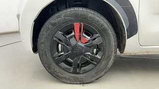 Used 2019 Datsun Redi-GO [2015-2019] T(O) 1.0 Petrol Manual tyres LEFT FRONT TYRE RIM VIEW