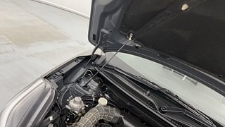 Used 2021 maruti-suzuki Baleno Zeta Petrol+CNG (Outside Fitted) Petrol+cng Manual engine ENGINE RIGHT SIDE HINGE & APRON VIEW