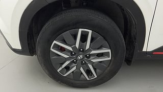 Used 2021 Hyundai Venue SX 1.0  Turbo iMT Dual Tone Sport Petrol Manual tyres LEFT FRONT TYRE RIM VIEW