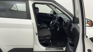 Used 2021 Hyundai Venue SX 1.0  Turbo iMT Dual Tone Sport Petrol Manual interior RIGHT SIDE FRONT DOOR CABIN VIEW
