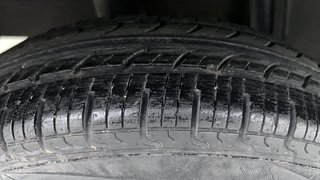 Used 2019 Datsun Redi-GO [2015-2019] T(O) 1.0 Petrol Manual tyres RIGHT REAR TYRE TREAD VIEW