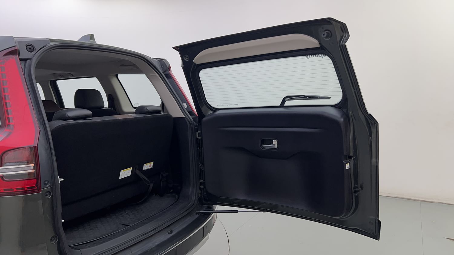 New Mahindra Scorpio N interior DICKY DOOR OPEN VIEW