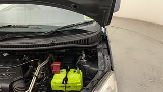 Used 2011 Maruti Suzuki Wagon R 1.0 [2010-2019] VXi Petrol Manual engine ENGINE LEFT SIDE HINGE & APRON VIEW