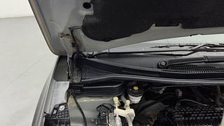 Used 2018 Honda WR-V VX MT Petrol Petrol Manual engine ENGINE RIGHT SIDE HINGE & APRON VIEW
