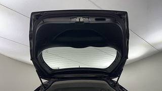 Used 2018 Honda WR-V VX MT Petrol Petrol Manual interior DICKY DOOR OPEN VIEW