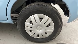 Used 2014 Maruti Suzuki Alto 800 Lxi CNG Petrol+cng Manual tyres LEFT REAR TYRE RIM VIEW