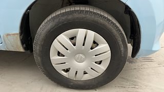 Used 2014 Maruti Suzuki Alto 800 Lxi CNG Petrol+cng Manual tyres RIGHT FRONT TYRE RIM VIEW