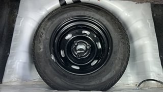 Used 2017 Datsun Redi-GO [2015-2019] T (O) Petrol Manual tyres SPARE TYRE VIEW