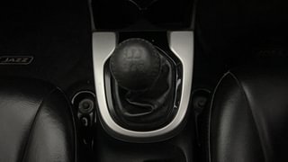 Used 2017 Honda Jazz V Petrol Petrol Manual interior GEAR  KNOB VIEW