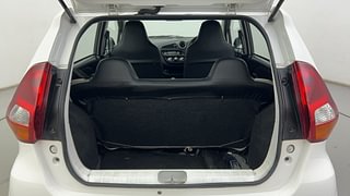 Used 2017 Datsun Redi-GO [2015-2019] T (O) Petrol Manual interior DICKY INSIDE VIEW