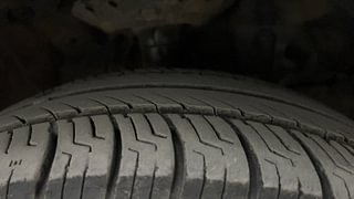 Used 2017 Honda Jazz V Petrol Petrol Manual tyres RIGHT FRONT TYRE TREAD VIEW