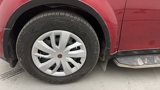 Used 2020 Mahindra XUV500 W7 Diesel Manual tyres LEFT FRONT TYRE RIM VIEW